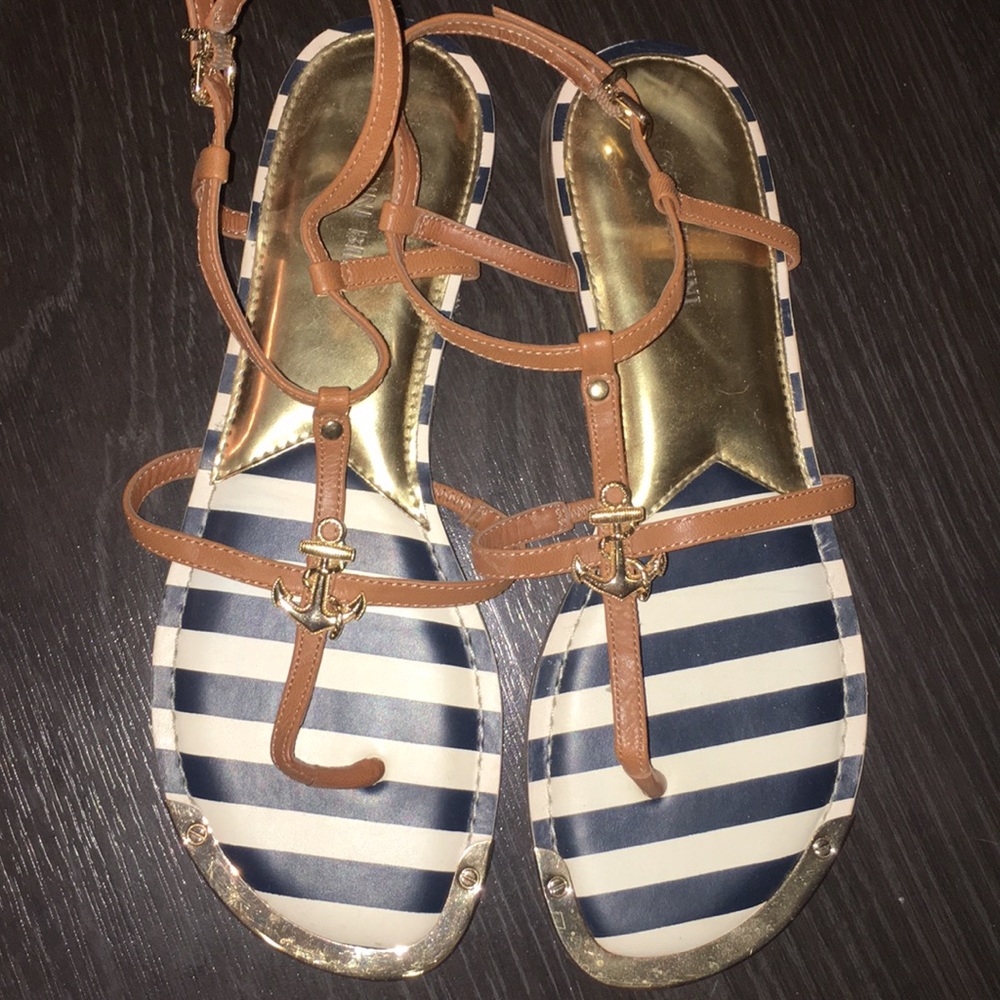 Gianni Bini Sandals